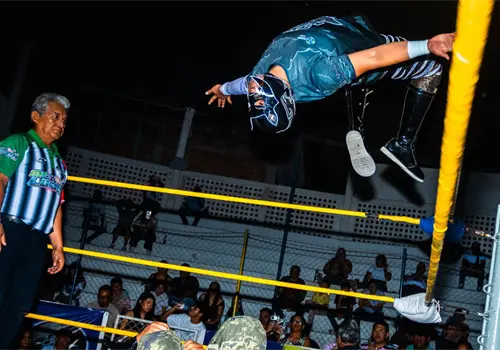 Jaguar Negro Jr. encabeza funci&oacute;n en San Roque