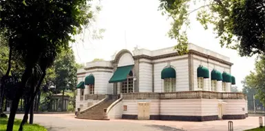 Hacen sustentable la Casa del Lago