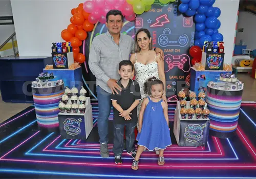 Carlos Fernando cumple 8 a&ntilde;os