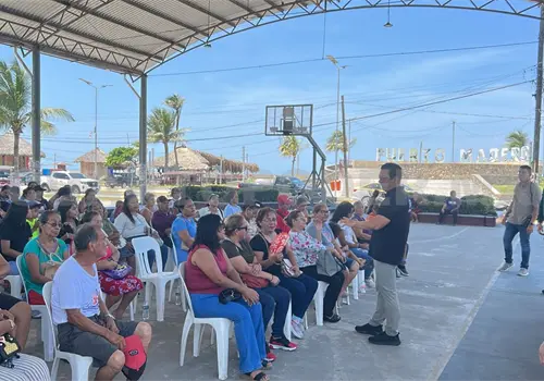 Damnificados siguen pagando deudas por reconstrucci&oacute;n