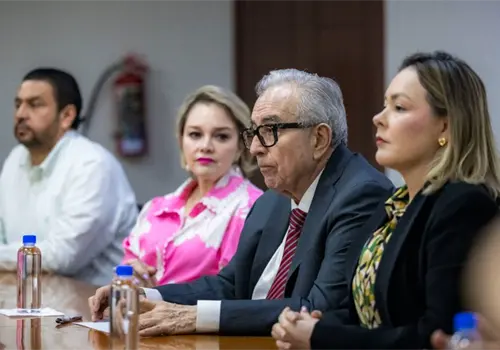 Rocha pide licencia de nuevo a la gubernatura