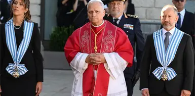 Papa Le&oacute;n XIV alerta contra la idolatr&iacute;a pol&iacute;tica
