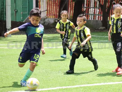 Goleada para avanzar a semifinales Goleada para avanzar a semifinales