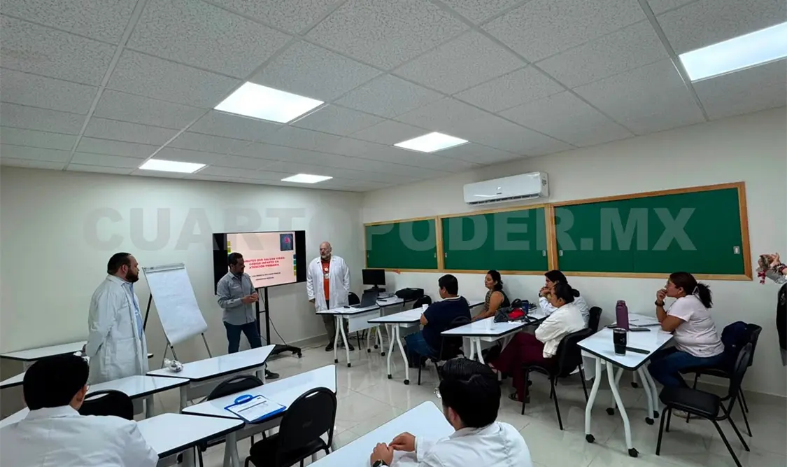 El IMSS en Chiapas mantiene la preparación de su personal médico para responder a emergencias. Cortesía
