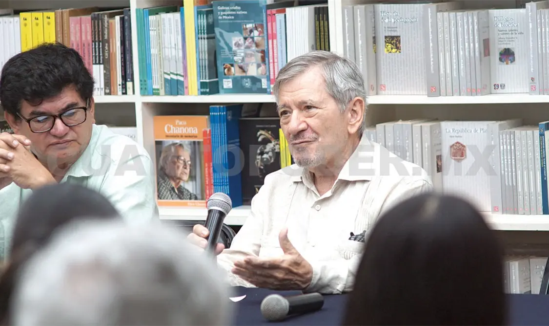 Se llevó a cabo en la Sala de Rectores de la Librería del Fondo de Cultura Económica. Daniel García / CP