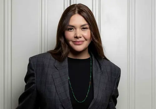 Yuridia rompe espera de 33 años Yuridia rompe espera de 33 años