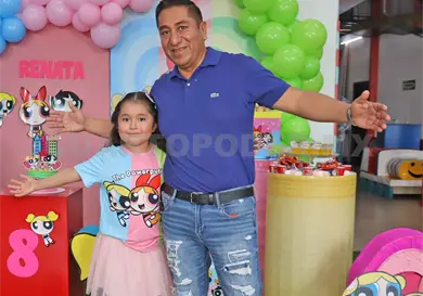 Renata festejó sus 8 años de vida Renata festejó sus 8 años de vida