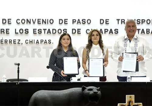 Firman convenio para fortalecer el transporte