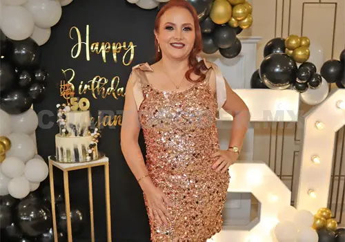 Alejandra festeja sus 5 décadas Alejandra festeja sus 5 décadas
