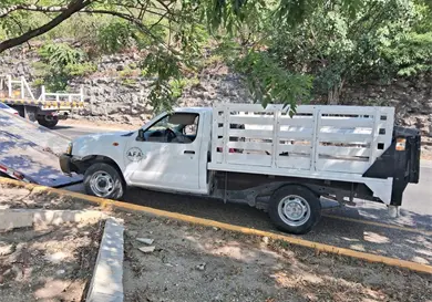 Chocan por alcance cerca de mirador Los Amorosos Chocan por alcance cerca de mirador Los Amorosos