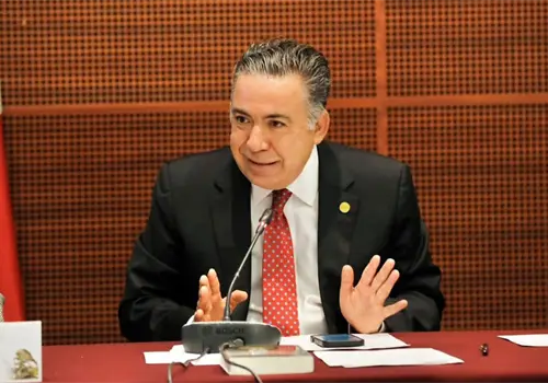 Se separa Enrique Inzunza de Morena