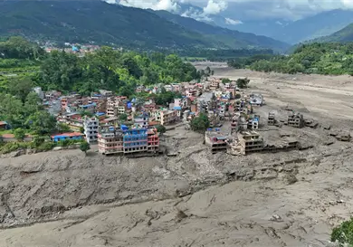 Al menos 160 muertos por avalancha en Nepal Al menos 160 muertos por avalancha en Nepal
