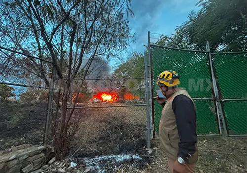 Se incendia galera abandonada en Emejaca Se incendia galera abandonada en Emejaca