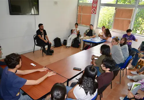 Daniel Falconi comparte experiencias