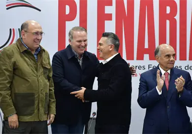 Diputado Kalionchiz abandona el PAN Diputado Kalionchiz abandona el PAN