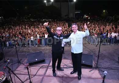 Miles de personas participaron en la CIU