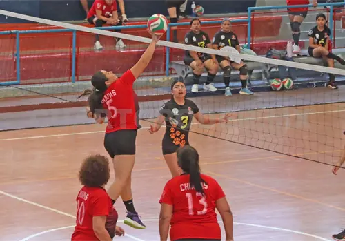 Colonia Loma Bonita recibe cuatro juegos