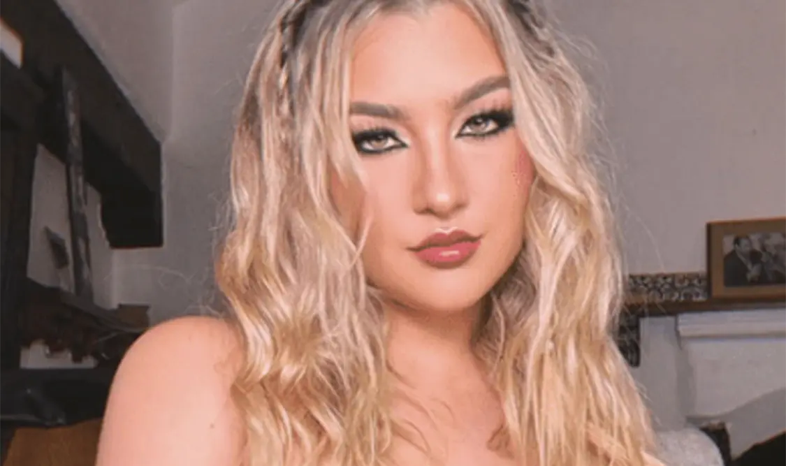 Melenie Carmona confirma embarazo