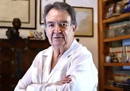 Fernando Serrano publica su autograf&iacute;a