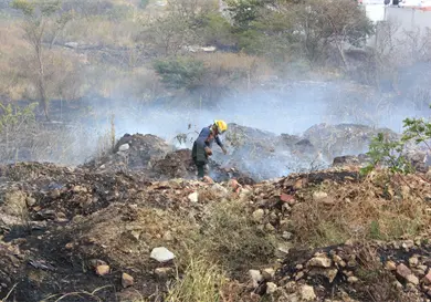 Alertan por afectaciones al agua tras incendio