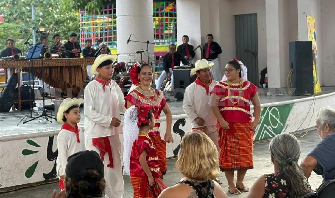 La tarde estuvo llena de música, cultura y convivencia. Cortesía