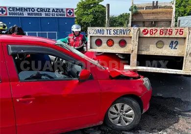 Se incrusta en la parte trasera de tractocami&oacute;n