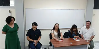 Autoras comparten sus experiencias