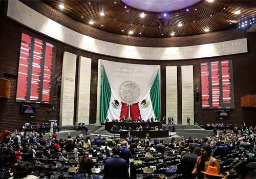 Ra&uacute;l Bola&ntilde;os Cacho asume presidencia de la Mesa Directiva