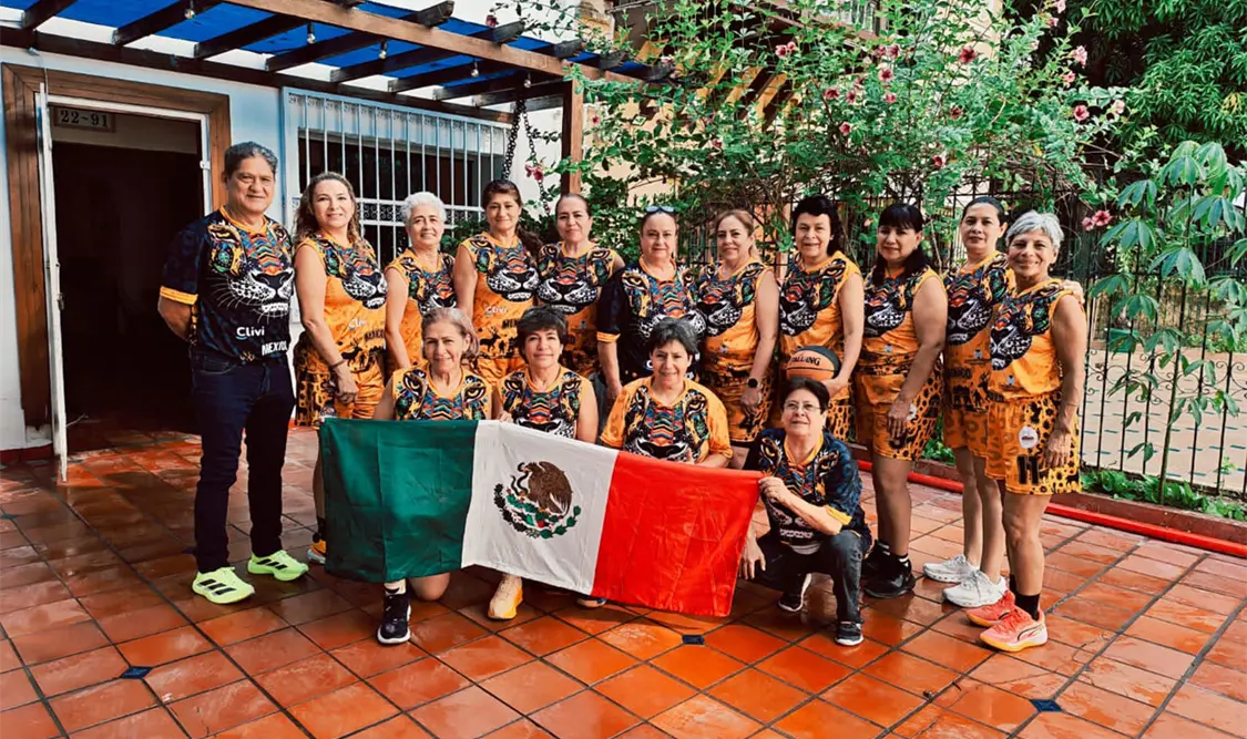 Clivi Team Chiapas México celebró en Cartagena de Indias el campeonato Panamericano de Maxibaloncesto 2026, tras completar una actuación invicta. Cortesía