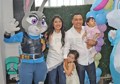 Primer a&ntilde;o de Lau Valeria