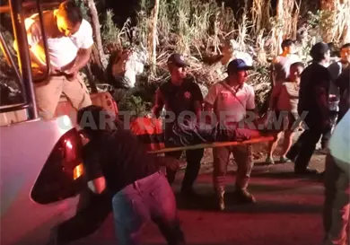 Derrapa en zona de curvas y pierde la vida Derrapa en zona de curvas y pierde la vida