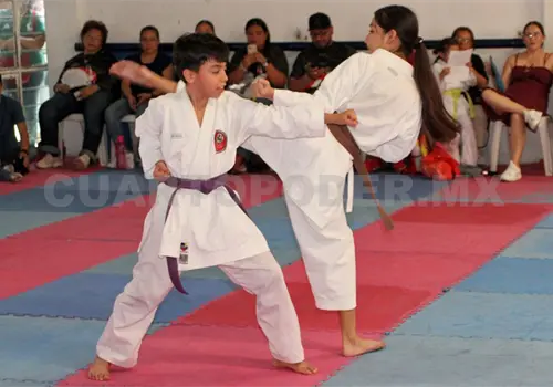 Shotokan eval&uacute;a avances y detecta talentos