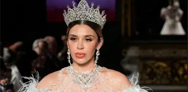 Emma Coronel reaparece tras bloqueo