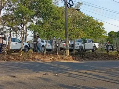 Fuga de gas en tuber&iacute;a da&ntilde;ada provoca alarma