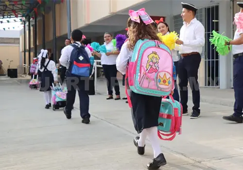 M&aacute;s del 98 % de escuelas laboran con normalidad