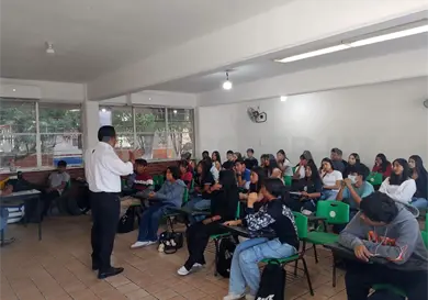Llaman a estudiantes a cuidar su integridad