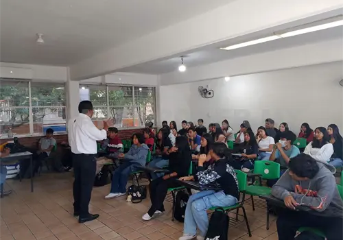 Llaman a estudiantes a cuidar su integridad