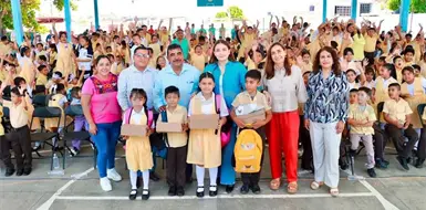 Villaflores fortalece el apoyo a la educación Villaflores fortalece el apoyo a la educación