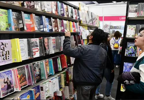 Proponen plan de acci&oacute;n a favor del libro