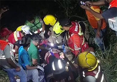 Cae de puente y sobrevive; terminó con una fractura Cae de puente y sobrevive; terminó con una fractura