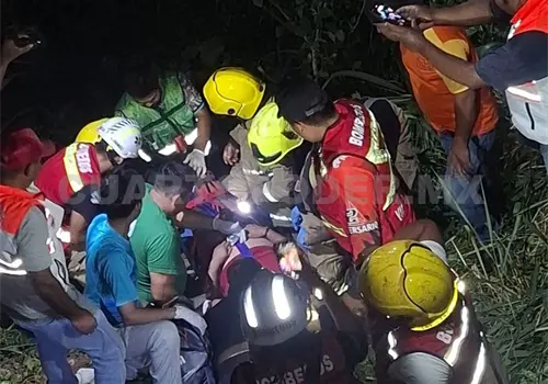 Cae de puente y sobrevive; terminó con una fractura Cae de puente y sobrevive; terminó con una fractura