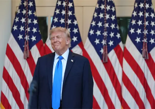 Fuerte creaci&oacute;n de empleo da ox&iacute;geno a Trump