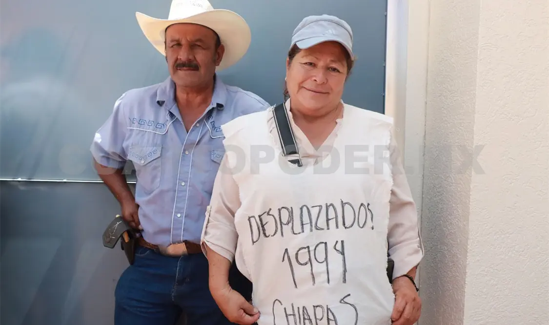 Los campesinos esperaron el dictamen por más de 6 horas sin que tuvieran resultado. Diego Pérez / CP