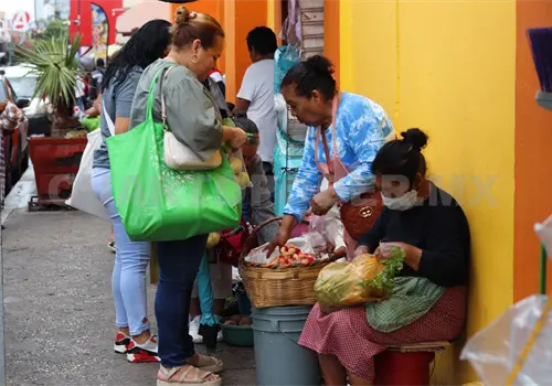 Mujeres, las m&aacute;s golpeadas por estr&eacute;s financiero