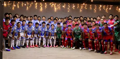 Chifut presenta plantel y nuevas armaduras