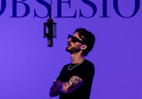 Iago presenta su tema "Obsesión" Iago presenta su tema "Obsesión"