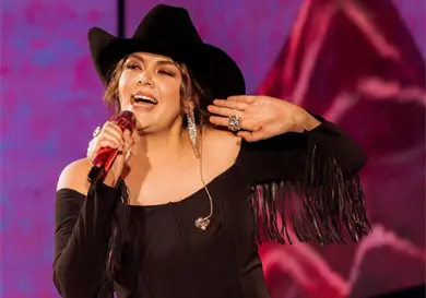 Yuridia hace historia en el GNP