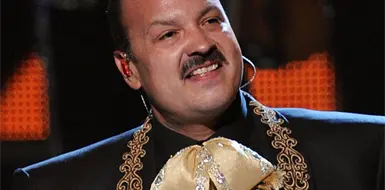 Pepe Aguilar prepara dos bioseries Pepe Aguilar prepara dos bioseries