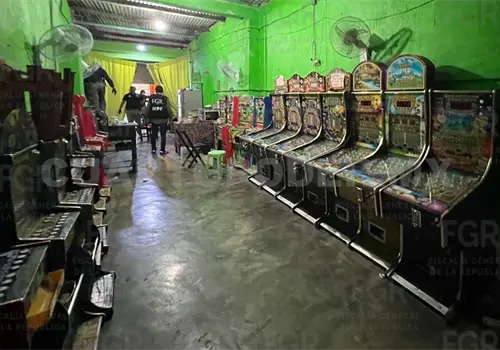 En cateo, aseguran minicasinos y pinball