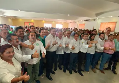 Se afilia Neftalí del Toro al Verde Se afilia Neftalí del Toro al Verde